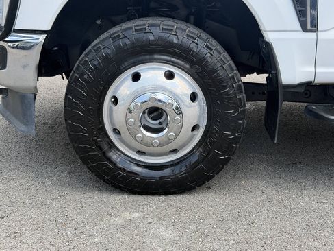 Used 2024 Ford F350 XL w/ XL Chrome Package AWD/4WD image 21