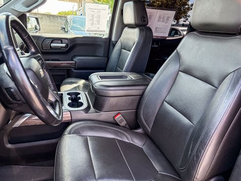 Used 2020 Chevrolet Silverado 1500 LTZ w/ LTZ Premium Package AWD/4WD image 17