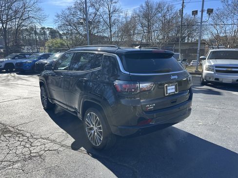 Used 2022 Jeep Compass Limited w/ Elite Group image 7