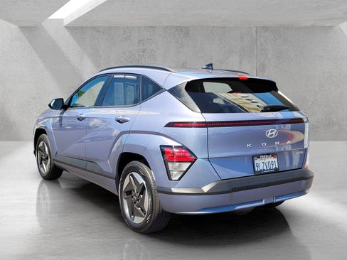 Used 2024 Hyundai Kona SEL FWD image 7