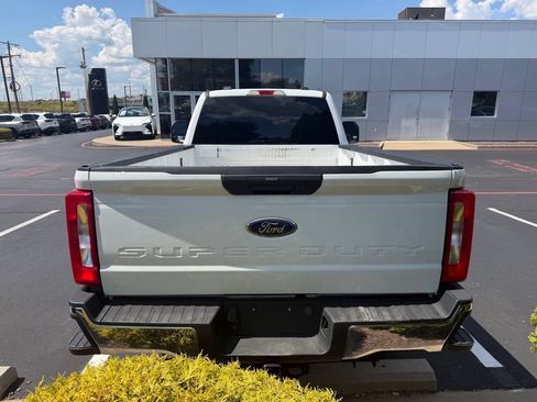 Used 2024 Ford F350 XLT AWD/4WD image 4
