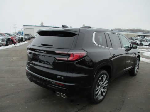 Certified 2026 GMC Acadia Denali Ultimate image 5