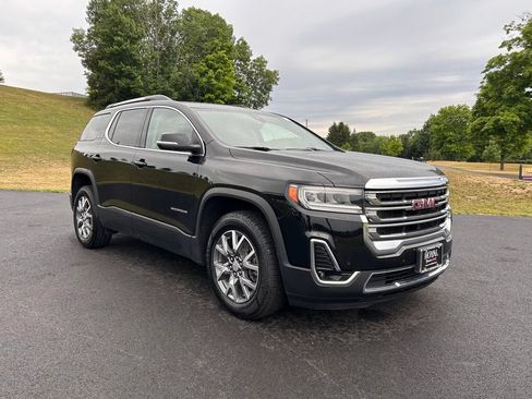 Certified 2023 GMC Acadia SLT w/ Preferred Package AWD/4WD image 1