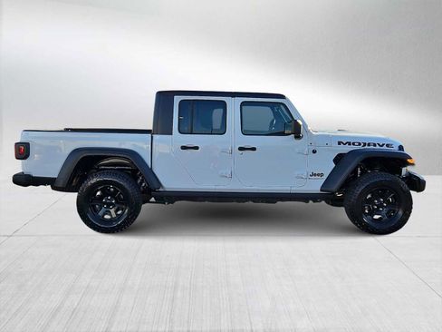 Used 2023 Jeep Gladiator Mojave image 9