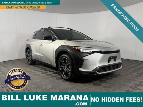 Used 2025 Toyota bZ4X FWD w/ Weather Package image 1