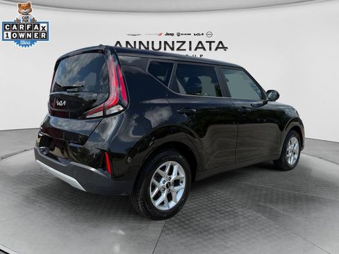 Certified 2023 Kia Soul LX w/ Option Group 015 FWD image 5