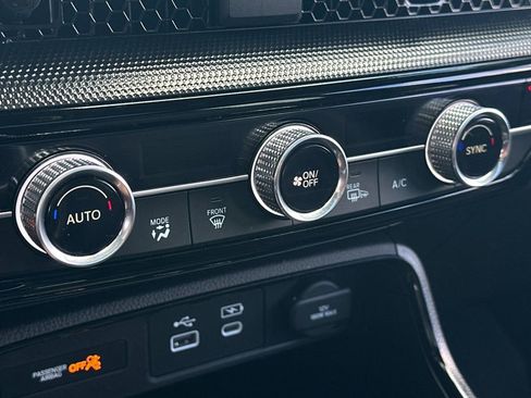 Used 2024 Honda CR-V Sport Touring image 22