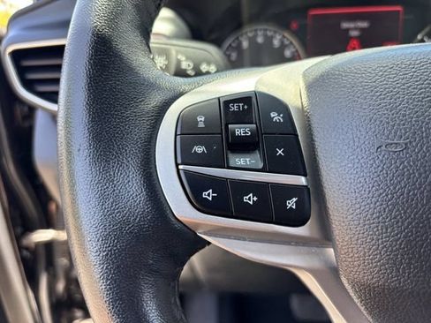 Used 2022 Ford Explorer Limited AWD/4WD image 29