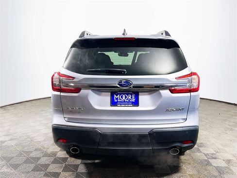 Used 2024 Subaru Ascent Premium w/ Convenience Package image 7