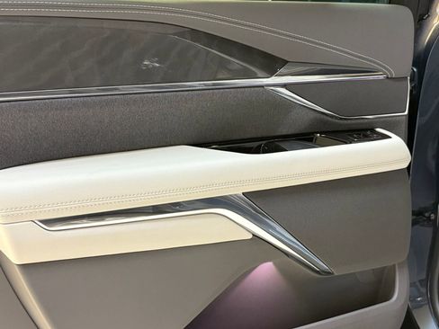 New 2025 Cadillac Escalade IQ Luxury 1 image 43