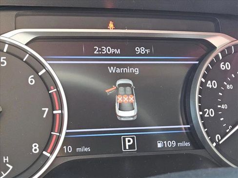 New 2025 Nissan Sentra SR image 13