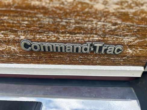 Used 1986 Jeep Wagoneer Limited image 8