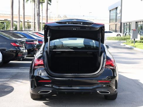 Used 2022 Mercedes-Benz A 220 4MATIC image 7