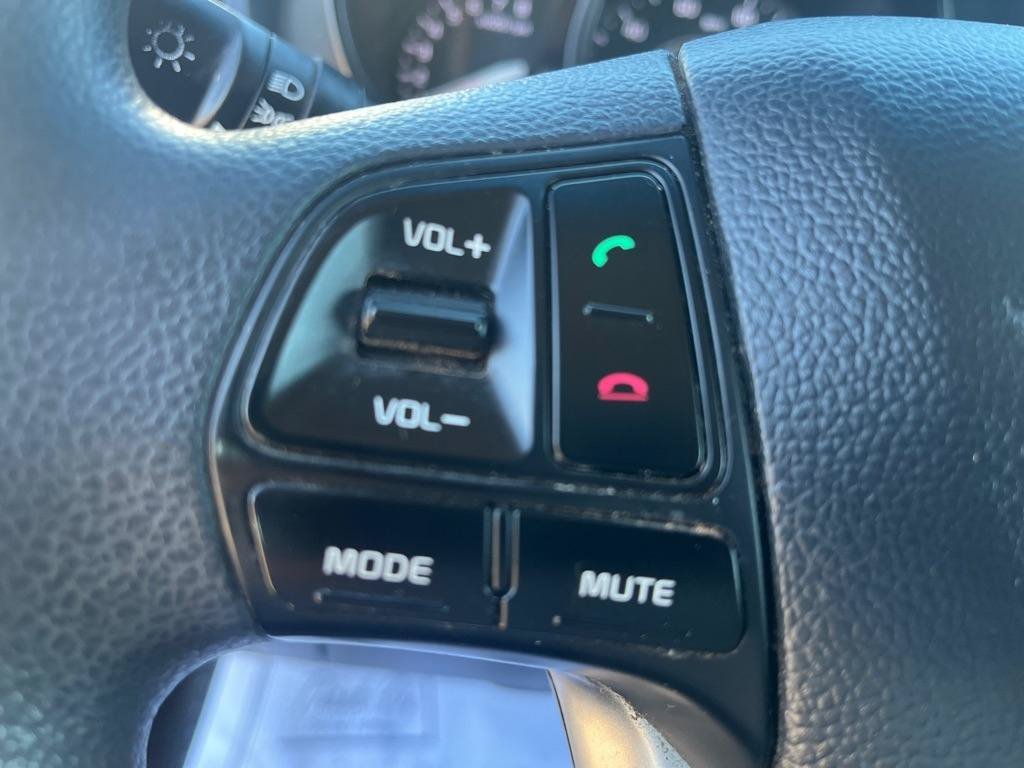 Used 2016 Kia Rio LX FWD image 10