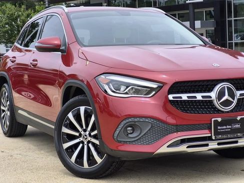 Certified 2023 Mercedes-Benz GLA 250 w/ Premium Package image 7