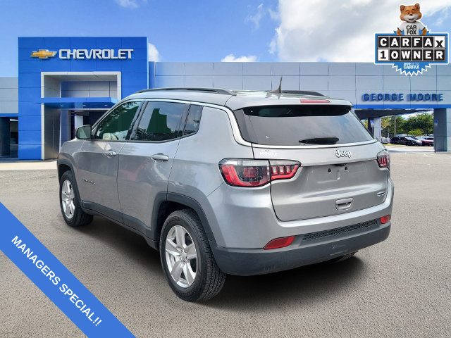Used 2022 Jeep Compass Latitude FWD image 3