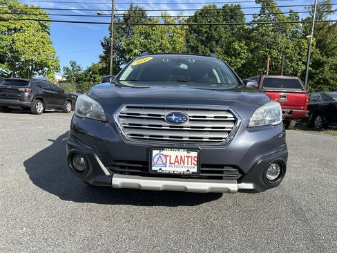 Used 2016 Subaru Outback 2.5i Limited AWD/4WD image 2