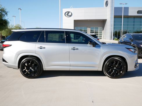 New 2026 Lexus TX 350 AWD image 9