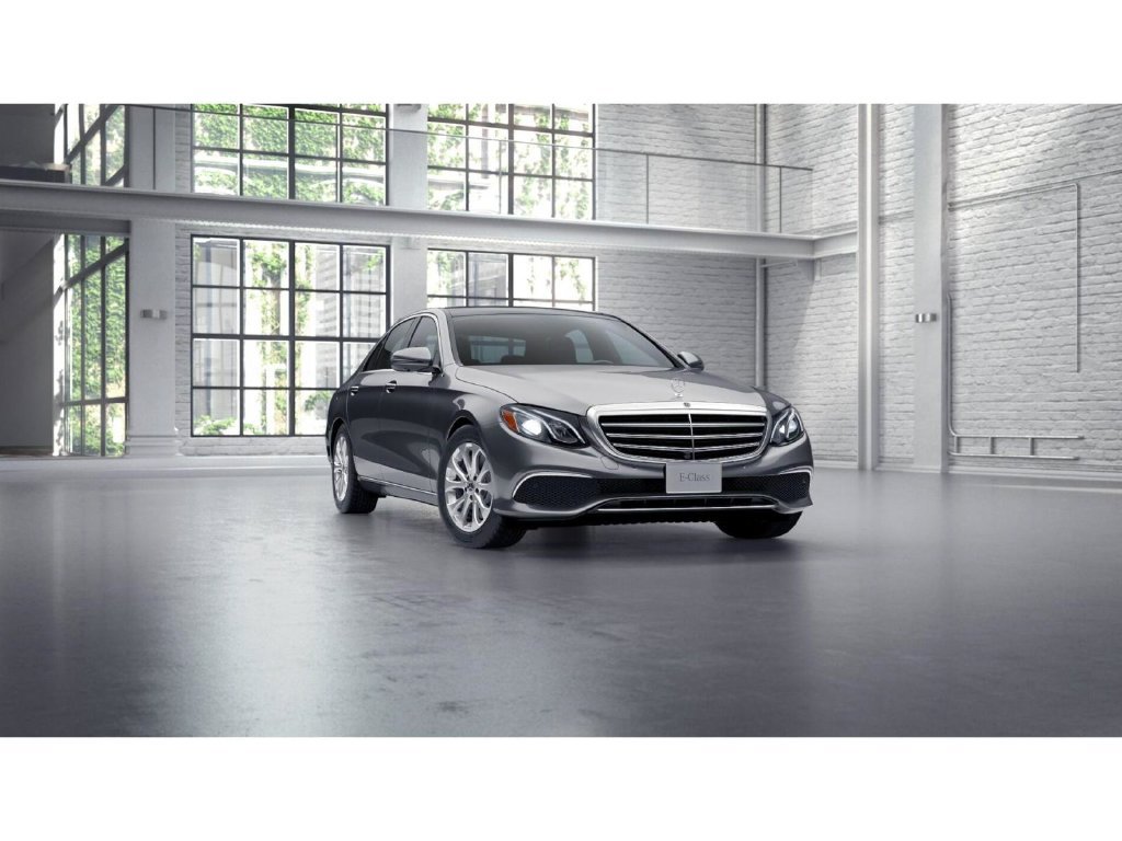 Used 2019 Mercedes-Benz E 300 4MATIC image 9