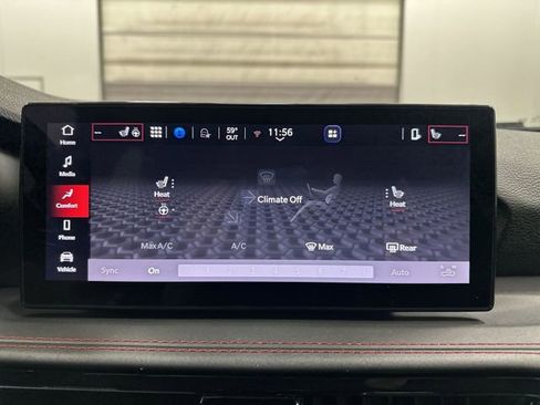 Used 2025 Dodge Hornet R/T w/ R/T Blacktop Package AWD/4WD image 17