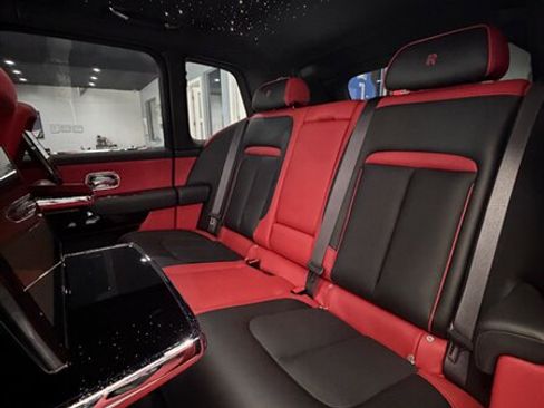 Used 2026 Rolls-Royce Cullinan image 15