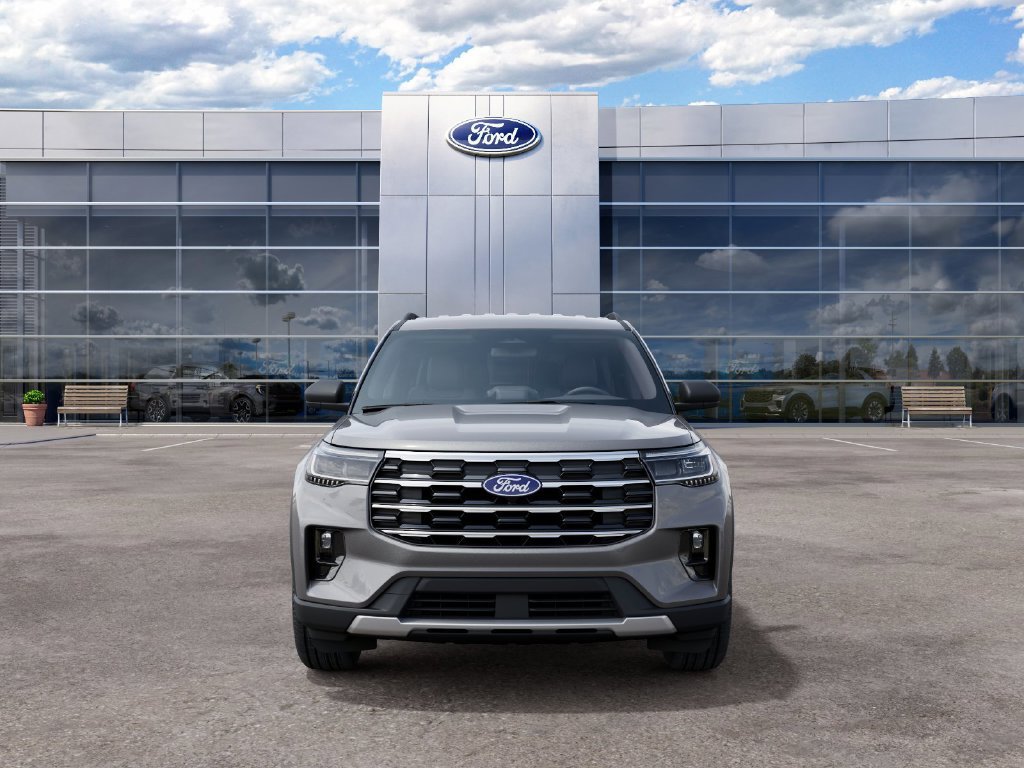 New 2027 Ford Explorer Active w/ Active Comfort Package AWD/4WD image 3