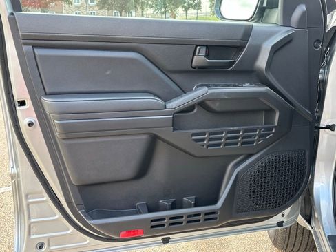 Used 2026 Toyota Tacoma SR image 25