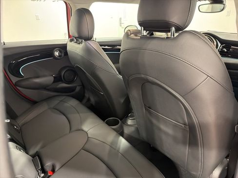 Used 2023 MINI Cooper S image 27