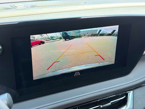 Certified 2025 Buick Envista Avenir image 21