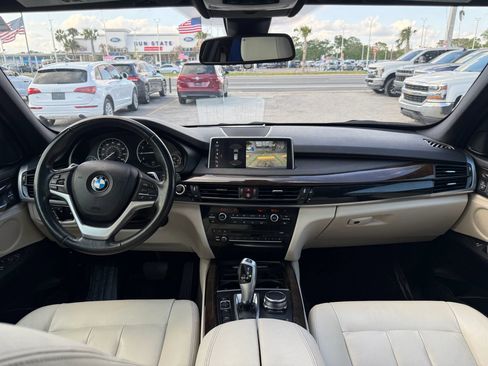 Used 2018 BMW X5 xDrive40e image 10