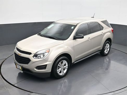 Used 2016 Chevrolet Equinox LS image 13