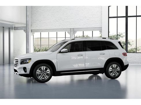 Certified 2025 Mercedes-Benz GLB 250 GLB 250 image 36