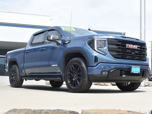 Certified 2026 GMC Sierra 1500 Elevation w/ Elevation Premium Package AWD/4WD image 3