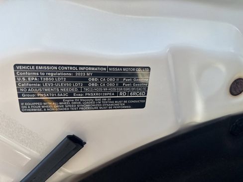 Used 2023 Nissan Rogue SV w/ SV Premium B Package image 27