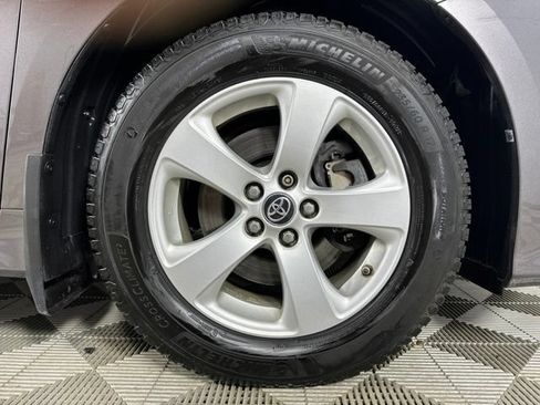 Used 2019 Toyota Sienna LE w/ Protection Package FWD image 9