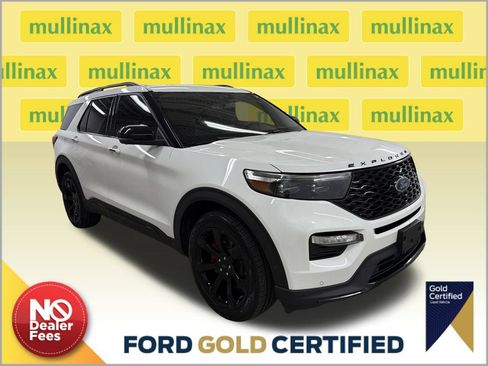 Certified 2022 Ford Explorer ST w/ Equipment Group 401A AWD/4WD image 1