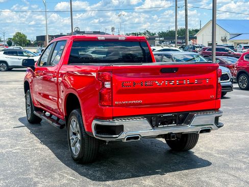 Used 2022 Chevrolet Silverado 1500 LT AWD/4WD image 12