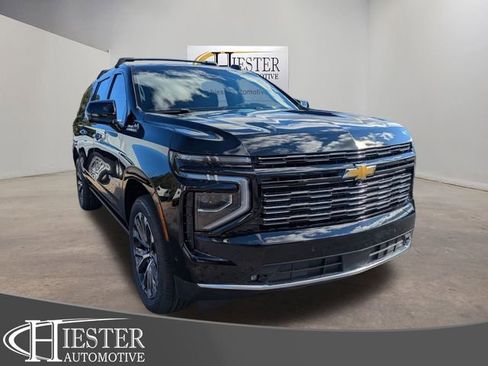 New 2026 Chevrolet Suburban High Country image 1