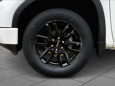 Used 2021 GMC Sierra 1500 Elevation image 10