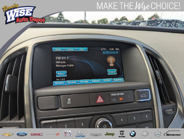 Used 2015 Buick Verano FWD image 13