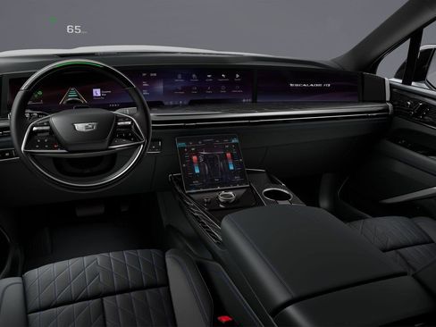 New 2025 Cadillac Escalade IQ Luxury 1 w/ Smart Trailering package image 32