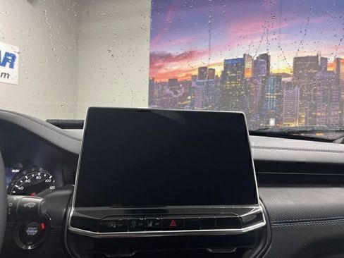 New 2026 Jeep Compass Latitude image 13