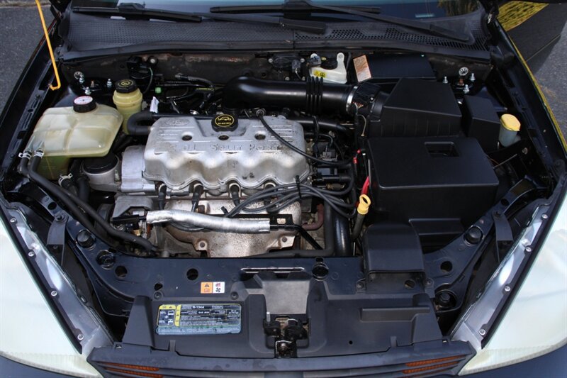 Used 2002 Ford Focus LX FWD image 17