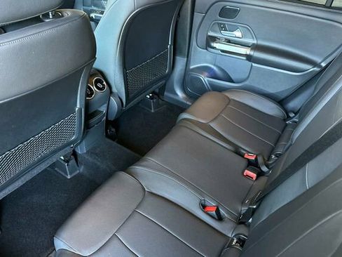 Certified 2025 Mercedes-Benz GLB 250 4MATIC image 14