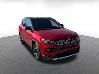 Used 2025 Jeep Compass Limited video 1