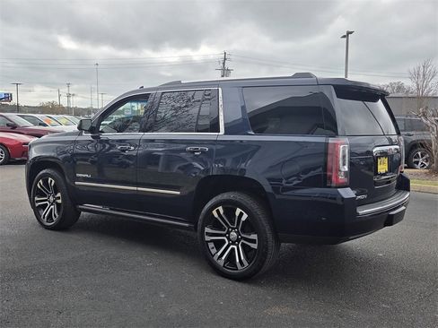 Used 2018 GMC Yukon Denali w/ Denali Ultimate Package image 6