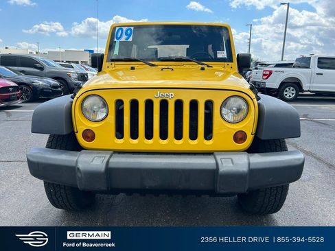 Used 2009 Jeep Wrangler Unlimited X RWD image 3