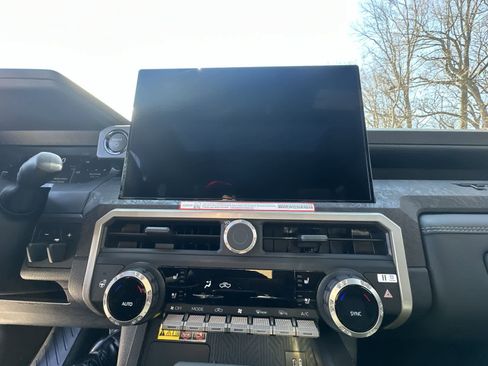 New 2026 Toyota Tacoma Limited AWD/4WD image 29