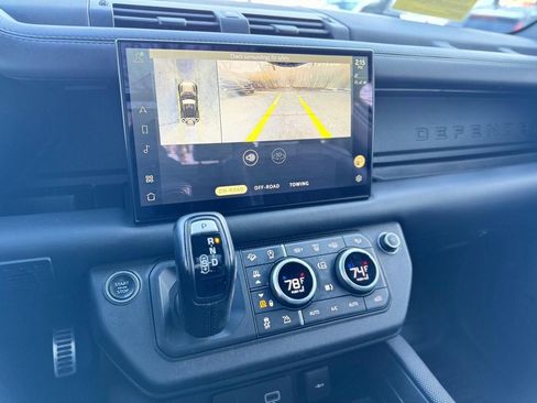 Used 2023 Land Rover Defender 90 V8 image 16