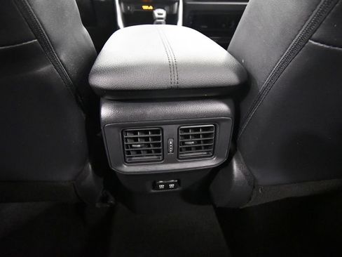 Used 2019 Toyota RAV4 XLE Premium w/ All Weather Liner Package AWD/4WD image 17